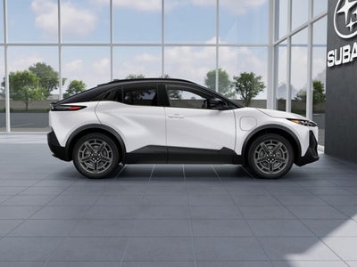 2026 Subaru Uncharted Standard Model