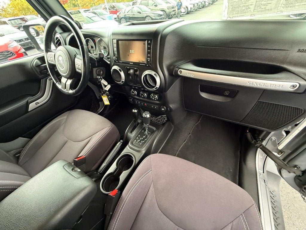 2013 Jeep Wrangler Sahara