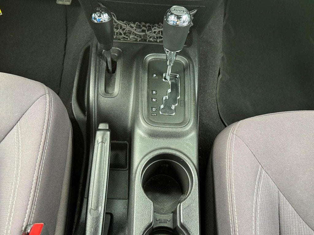 2013 Jeep Wrangler Sahara