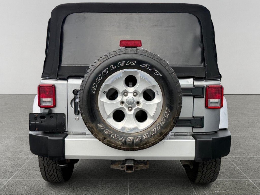 2013 Jeep Wrangler Sahara