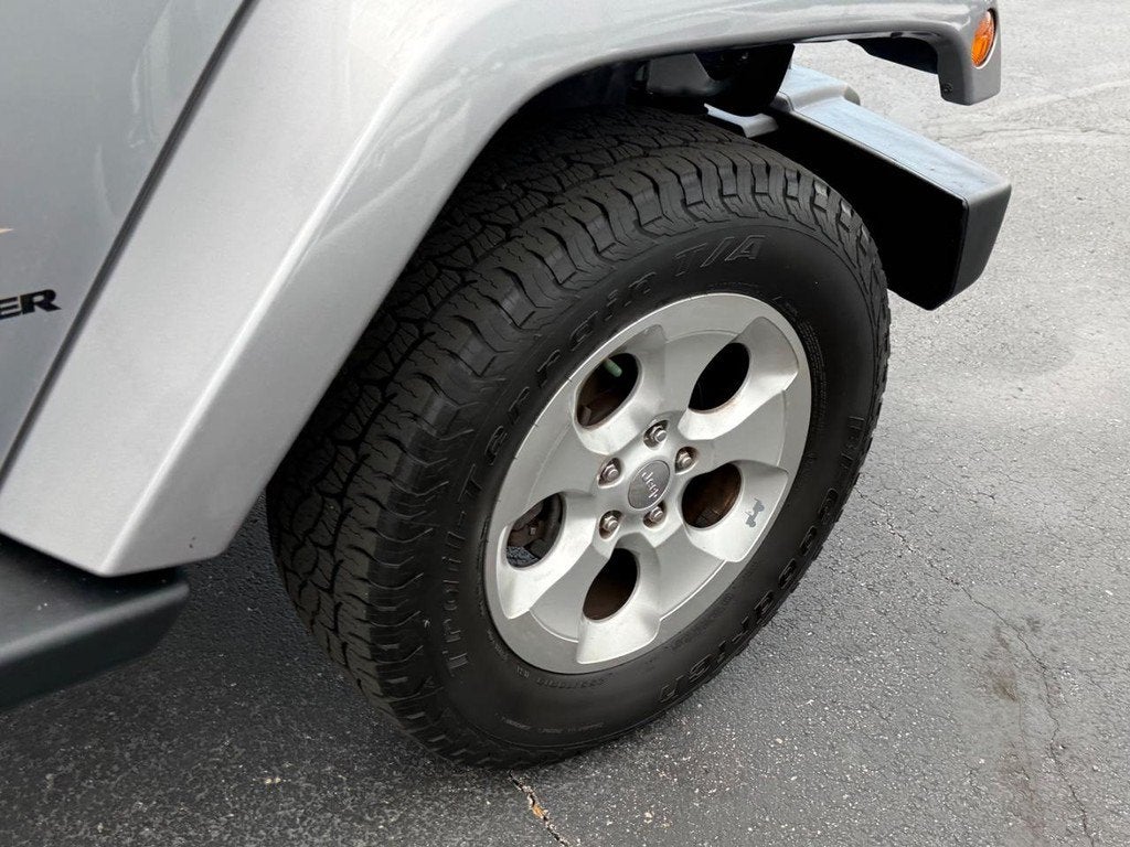 2013 Jeep Wrangler Sahara