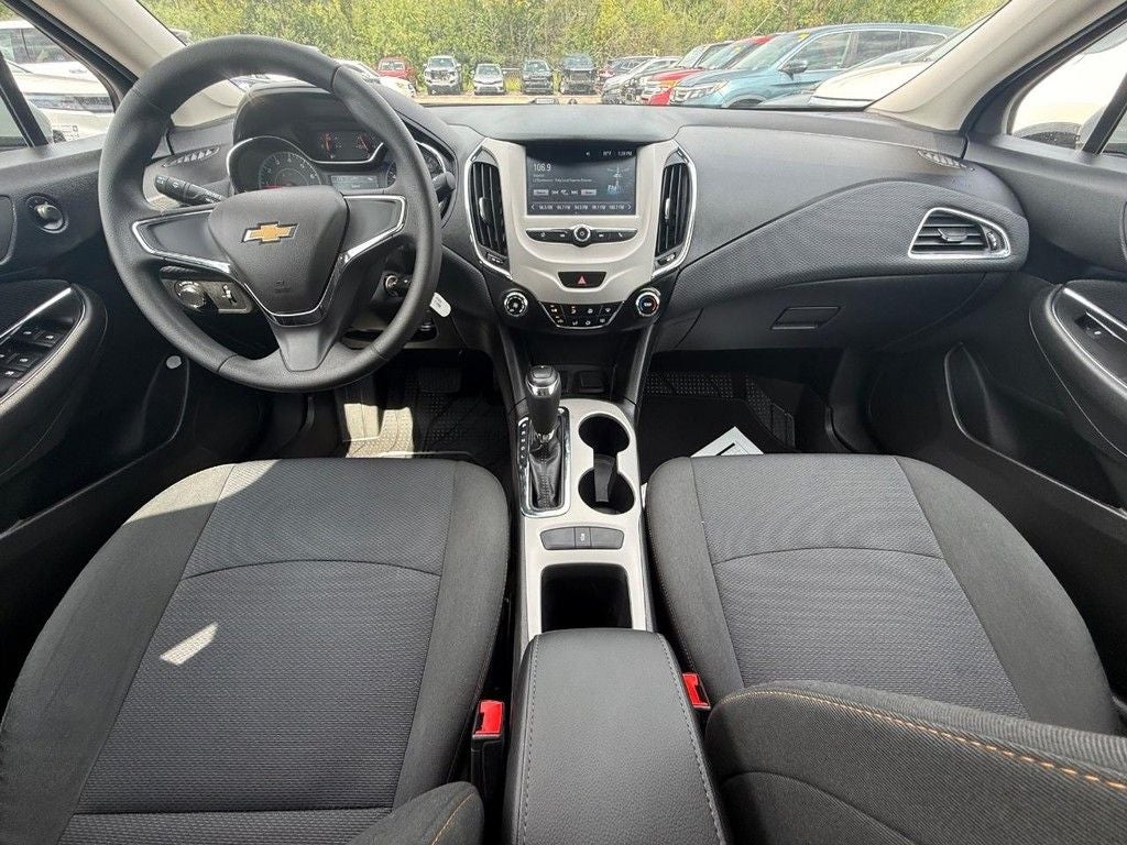 2018 Chevrolet Cruze LS