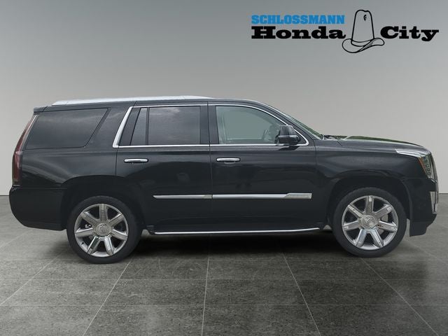 2018 Cadillac Escalade Luxury