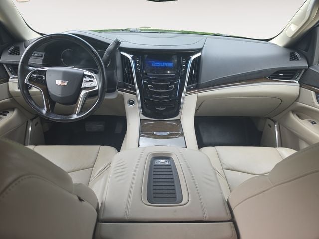 2018 Cadillac Escalade Luxury
