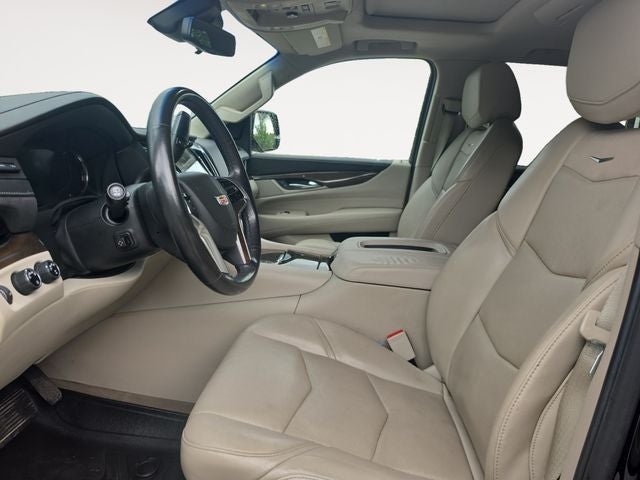 2018 Cadillac Escalade Luxury