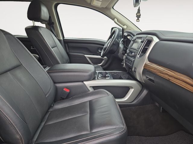 2019 Nissan Titan XD SL