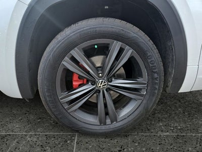 2022 Volkswagen Atlas Cross Sport 3.6L V6 SEL R-Line