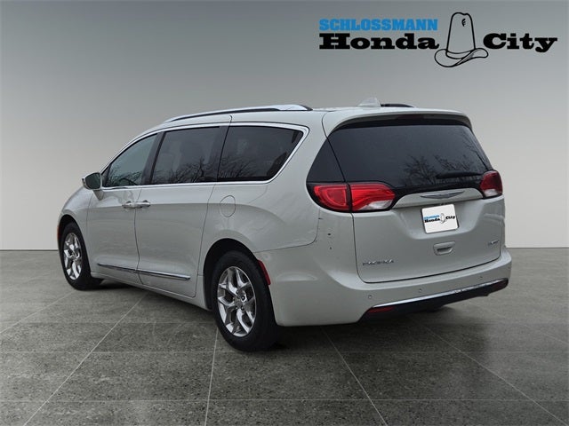 2017 Chrysler Pacifica Limited