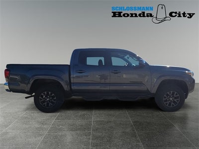 2020 Toyota Tacoma SR5 V6