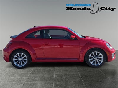 2017 Volkswagen Beetle 1.8T SE