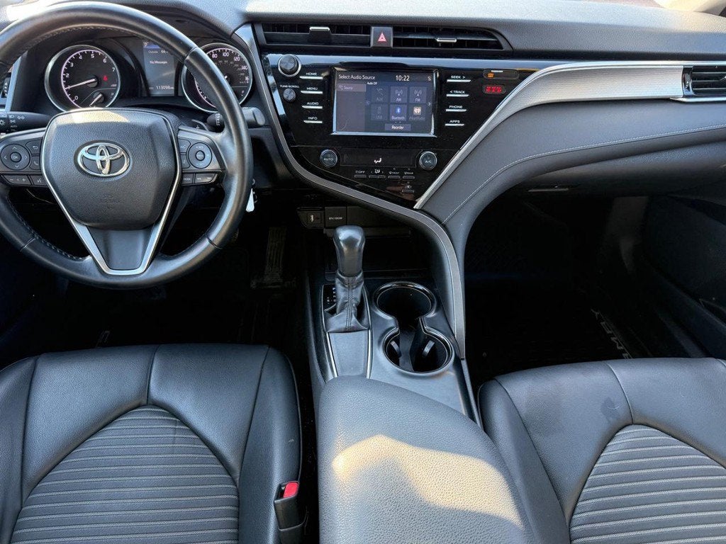 2018 Toyota Camry SE