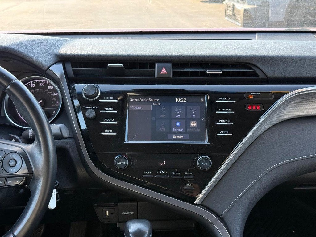2018 Toyota Camry SE