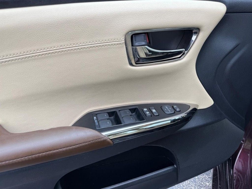 2014 Toyota Avalon XLE Premium