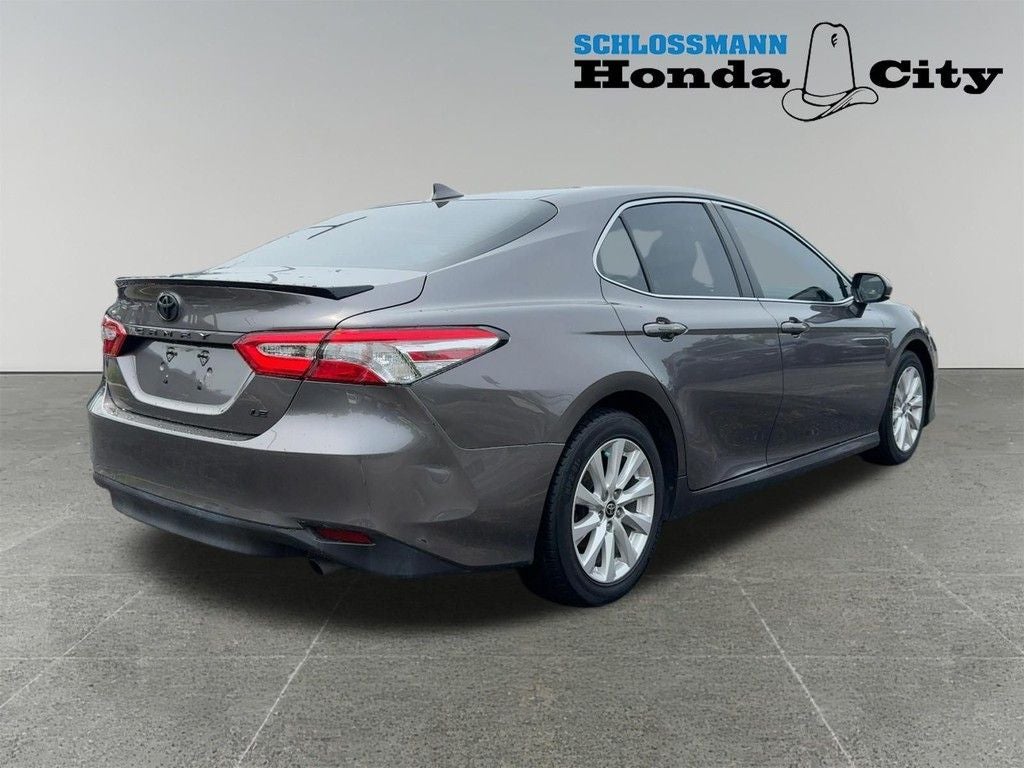 2020 Toyota Camry LE