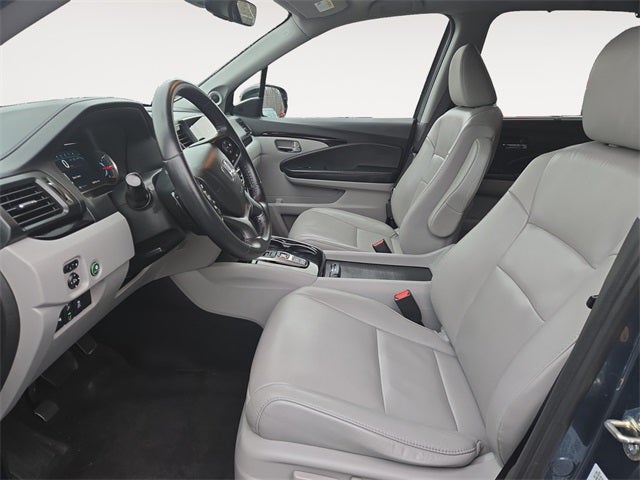 2021 Honda Pilot Touring 7 Passenger