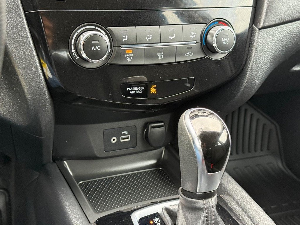 2018 Nissan Rogue S