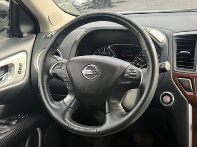 2020 Nissan Pathfinder Platinum