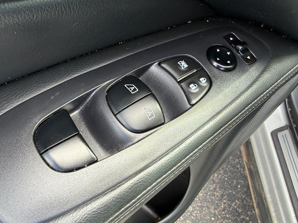 2020 Nissan Pathfinder Platinum