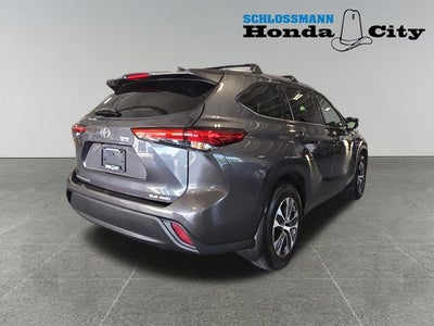 2020 Toyota Highlander XLE