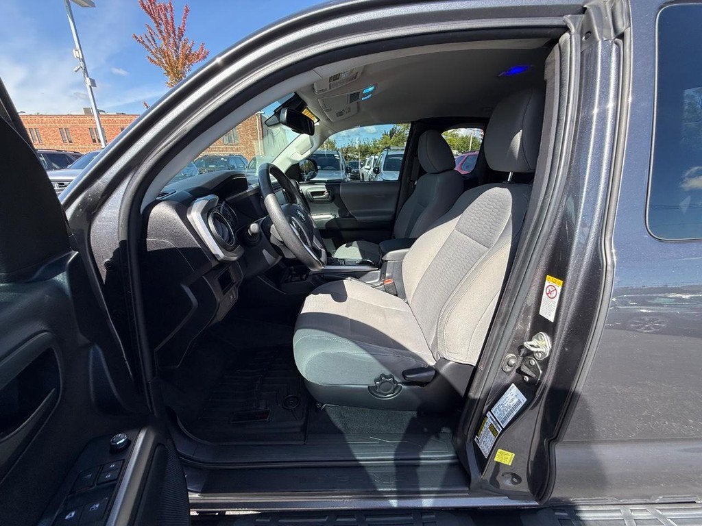 2018 Toyota Tacoma SR5 V6