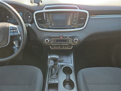 2019 Kia Sorento S
