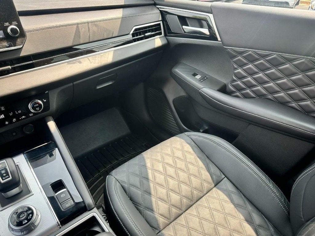 2023 Mitsubishi Outlander SEL