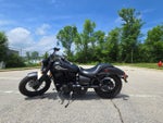 2023 Honda VT750C2B Base