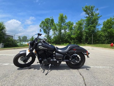 2023 Honda VT750C2B Base