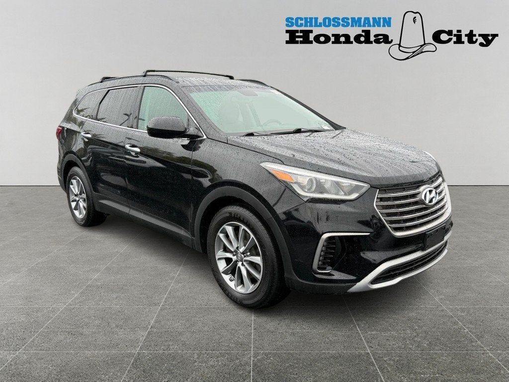 2018 Hyundai Santa Fe SE