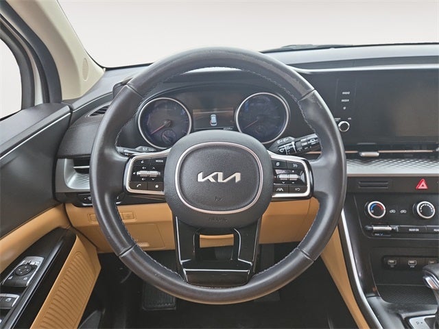 2023 Kia Carnival LX