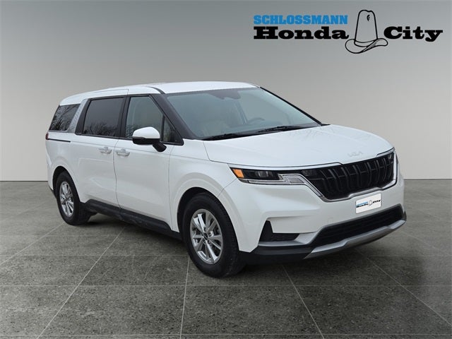 2023 Kia Carnival LX