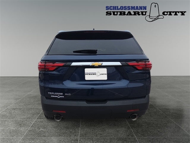 2022 Chevrolet Traverse LS