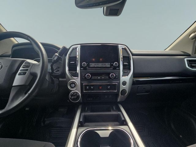 2021 Nissan Titan SV