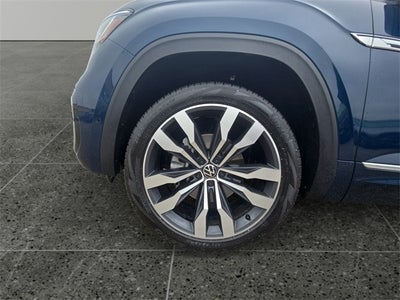 2023 Volkswagen Atlas Cross Sport 3.6L V6 SEL Premium R-Line
