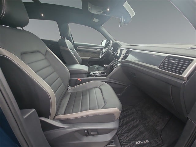 2023 Volkswagen Atlas Cross Sport 3.6L V6 SEL Premium R-Line