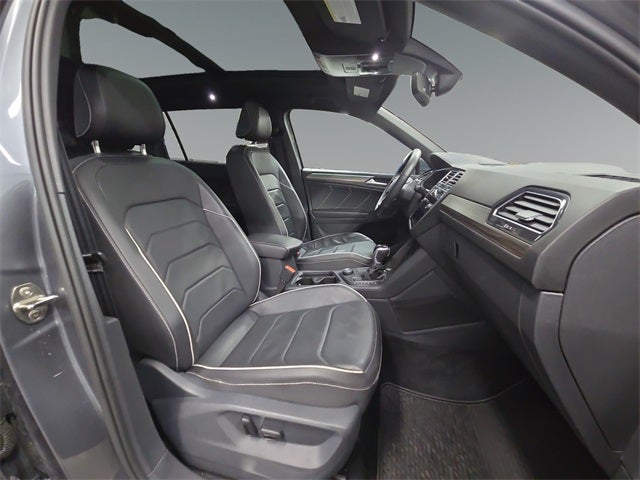 2022 Volkswagen Tiguan 2.0T SEL R-Line