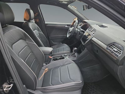 2022 Volkswagen Tiguan 2.0T SEL R-Line