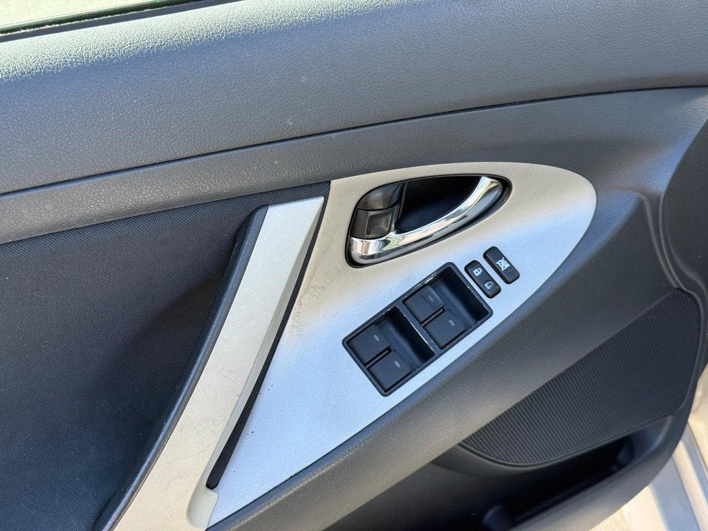 2011 Toyota Camry SE