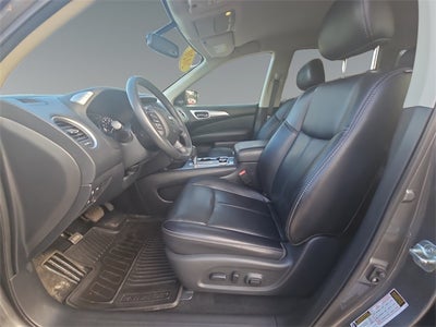 2020 Nissan Pathfinder SL