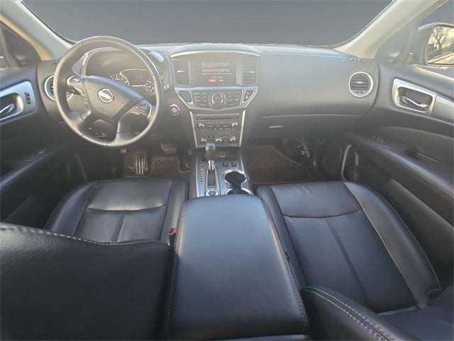 2020 Nissan Pathfinder SL