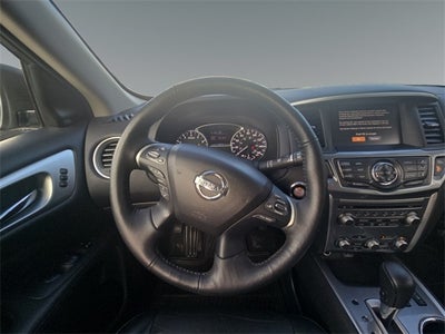 2020 Nissan Pathfinder SL