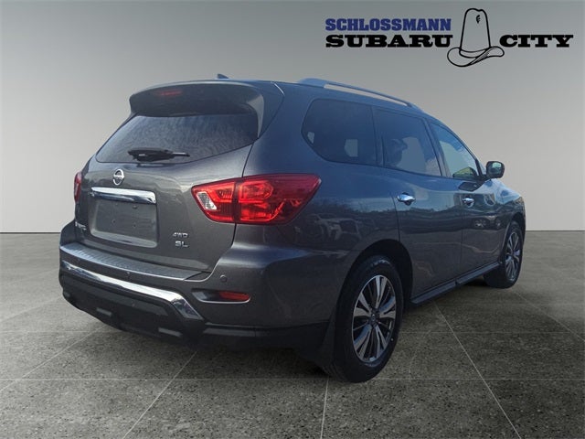 2020 Nissan Pathfinder SL