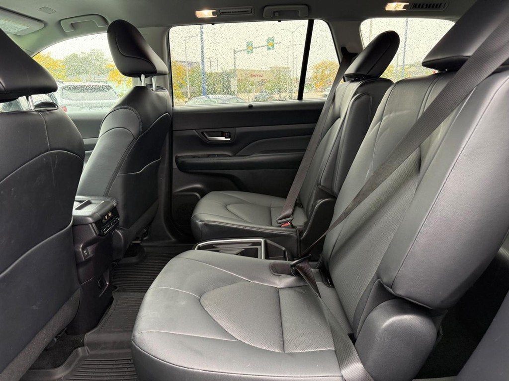 2026 Toyota Grand Highlander Hybrid XLE