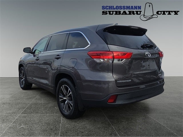 2017 Toyota Highlander Base