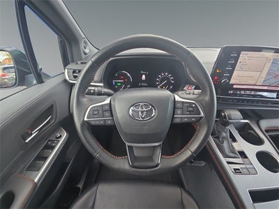 2024 Toyota Sienna XSE 7 Passenger