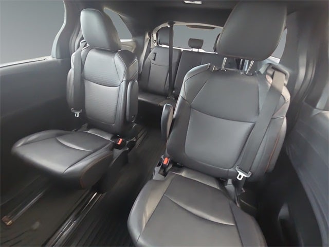 2024 Toyota Sienna XSE 7 Passenger