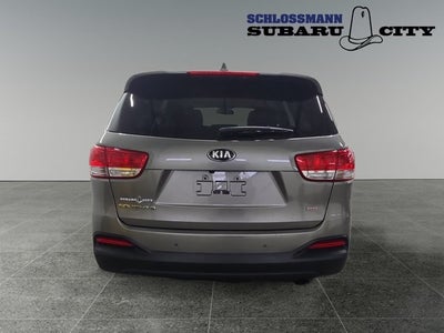 2016 Kia Sorento LX