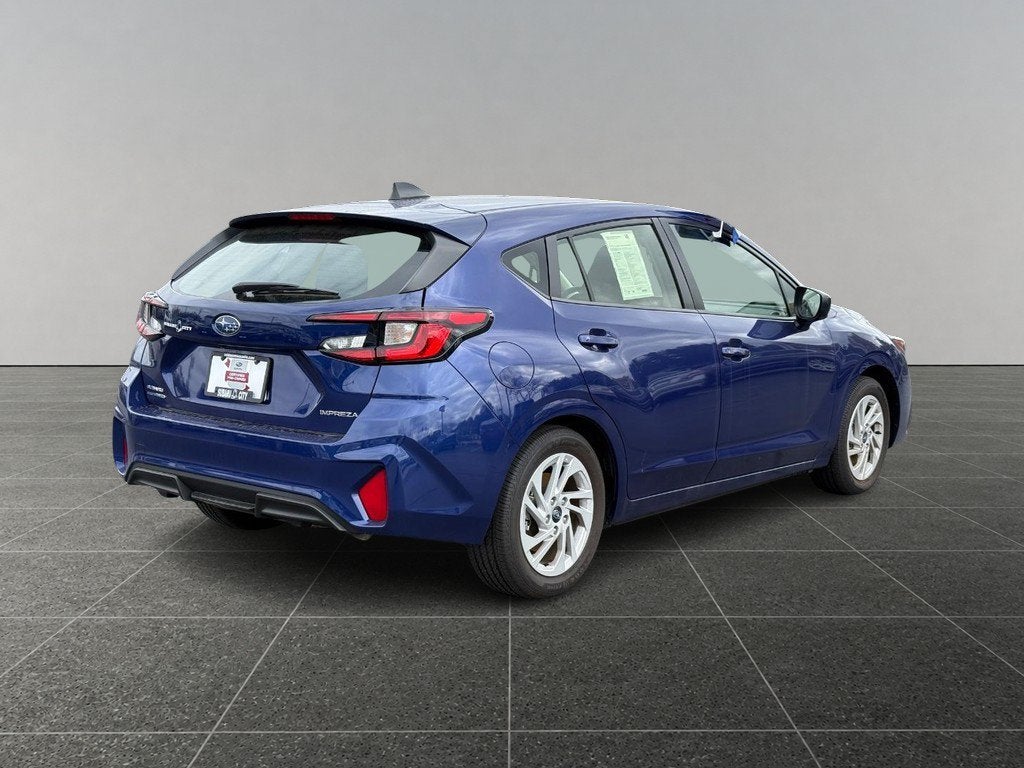2025 Subaru Impreza Base
