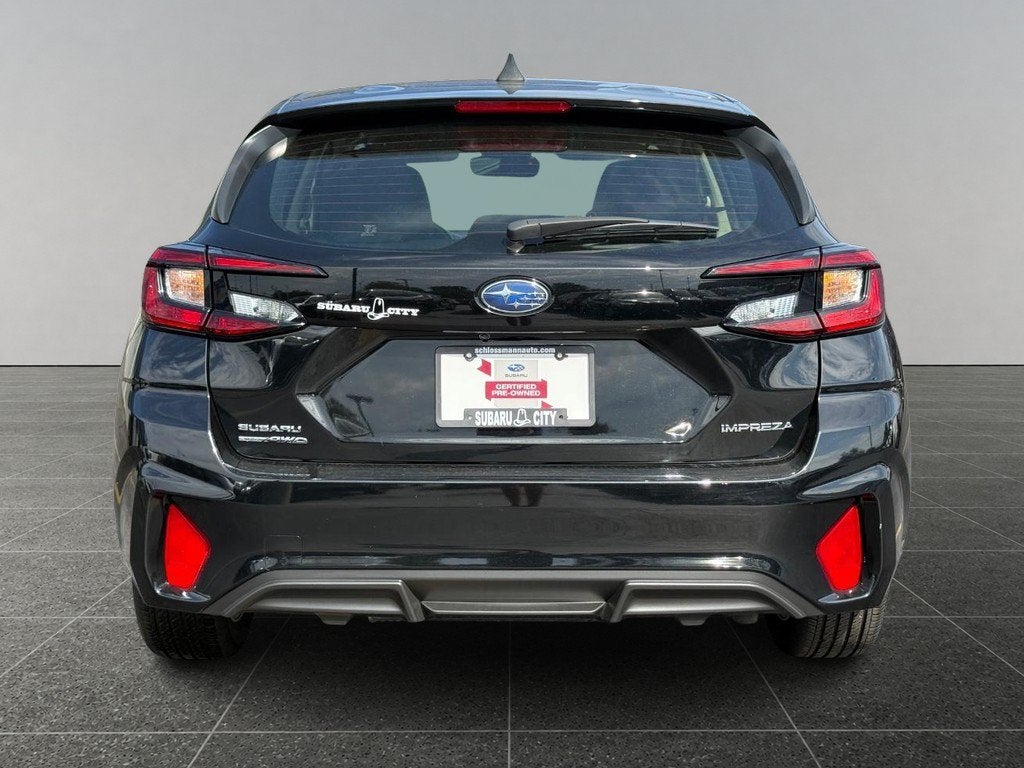 2025 Subaru Impreza Base