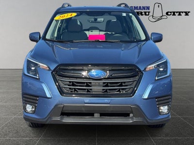 2024 Subaru Forester Premium